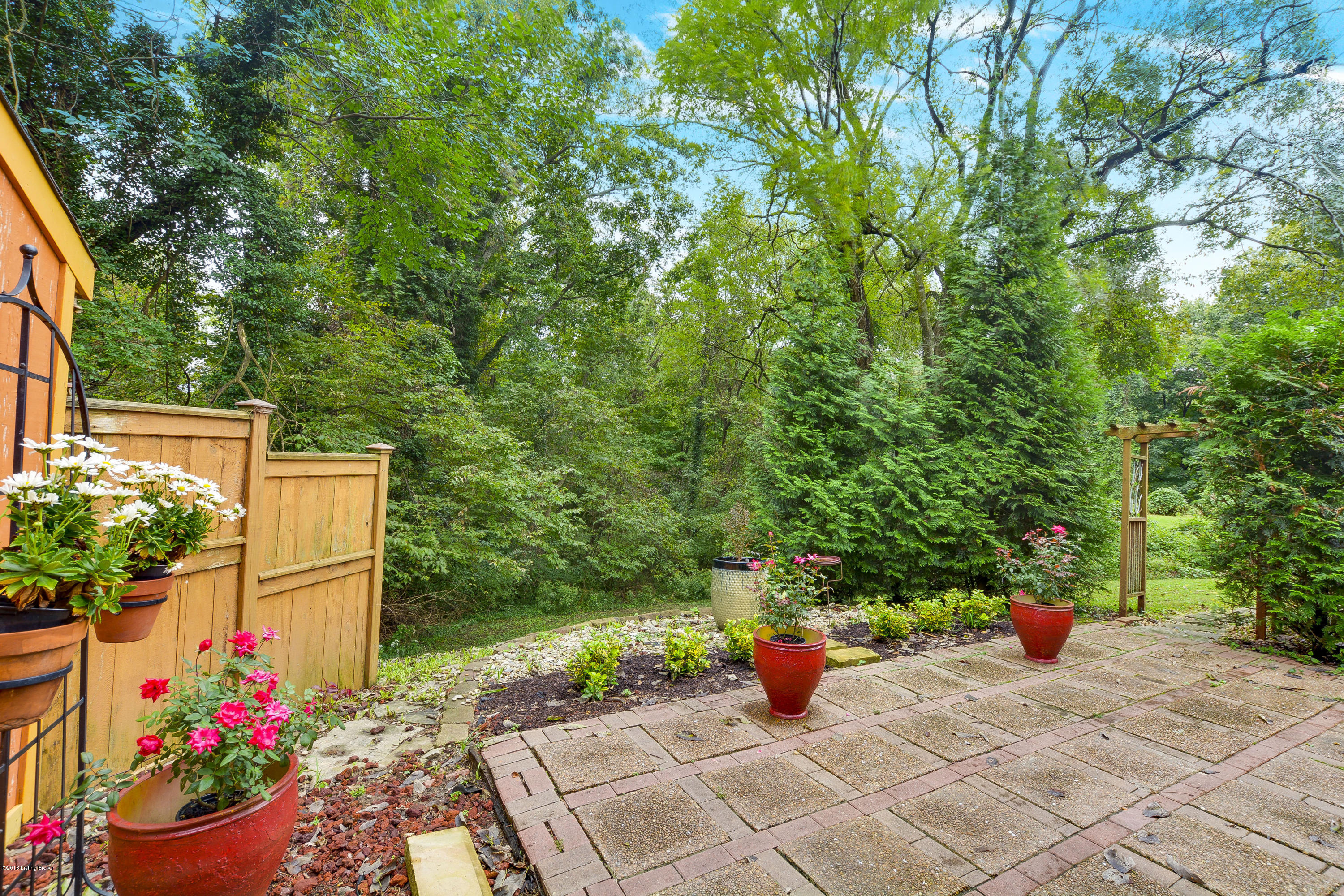 57 Warren Road Louisville, KY 40206 - Photo 54 of 57 57_WarrenRd40206_0455