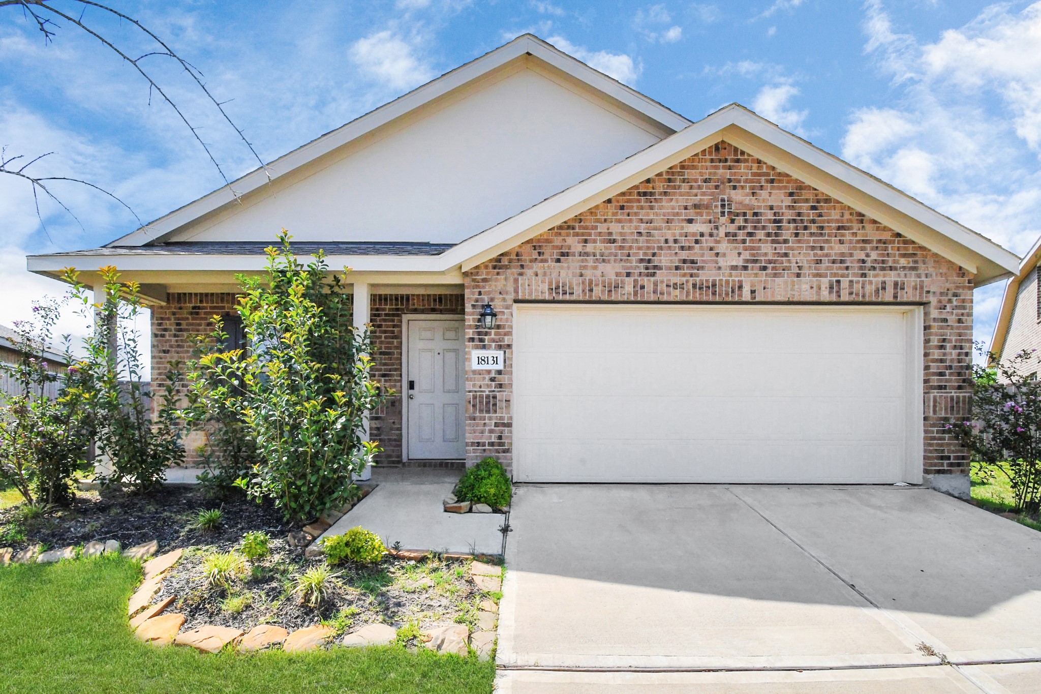 18131 Mendocino Ridge Lane Hockley, TX 77447 - Photo 2 of 37