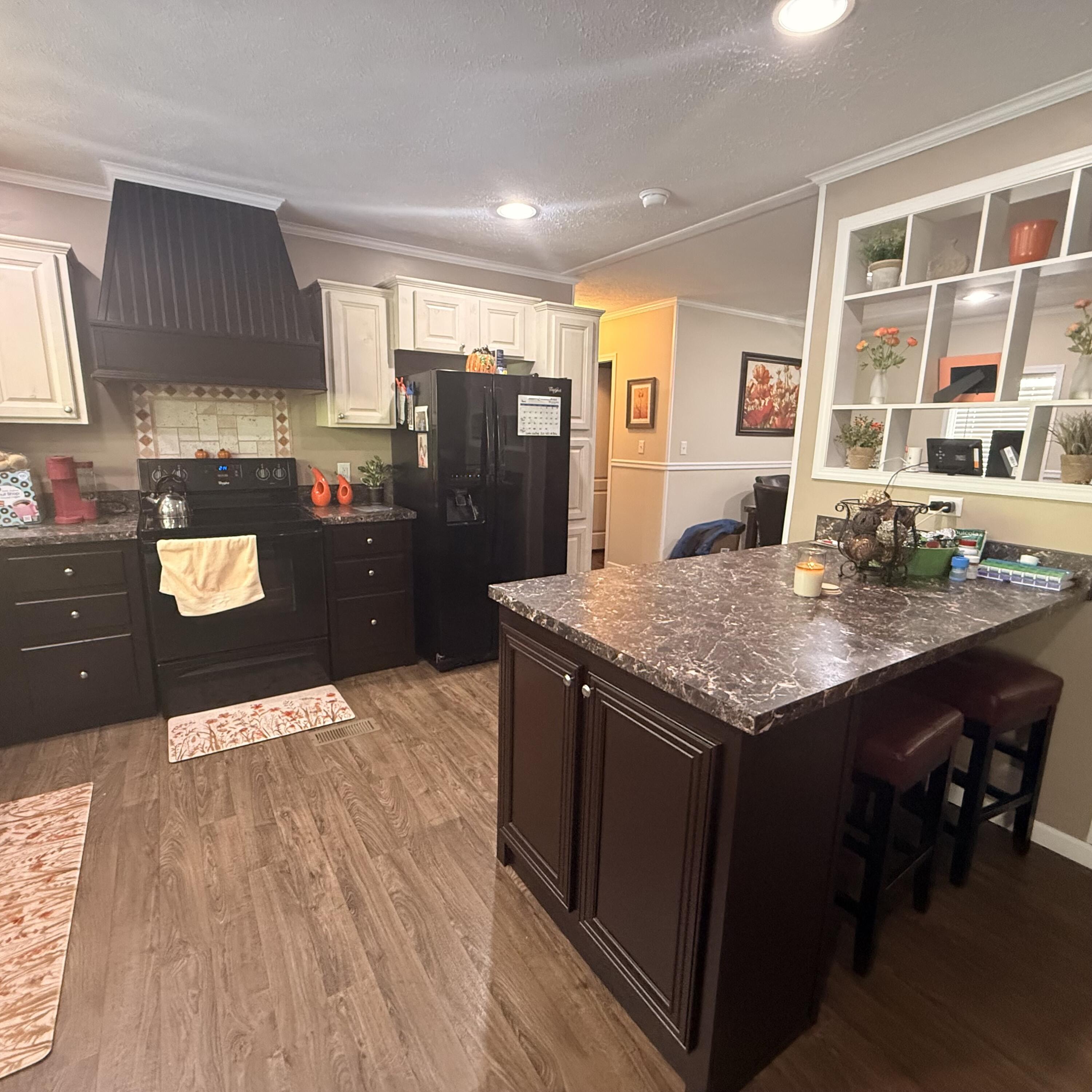 59 East Prong Locust Road Milton, KY 40045 - Photo 19 of 36 eat in area island