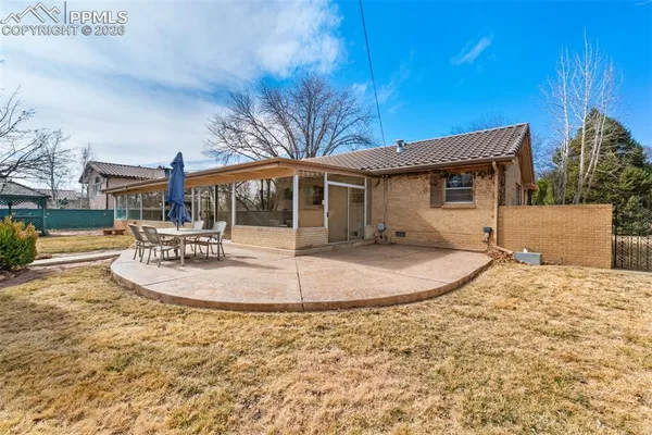 $413,000 | 520 Linda Vista Avenue, Pueblo, CO 81005