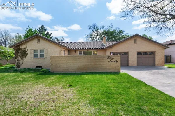 $413,000 | 520 Linda Vista Avenue, Pueblo, CO 81005