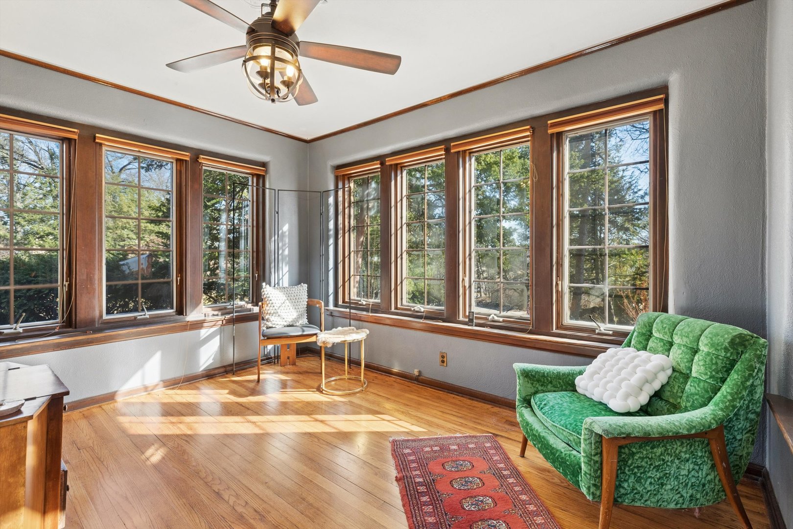716 Terrace Drive Clinton, IA 52732 - Photo 25 of 78 a living room with furniture and a large window