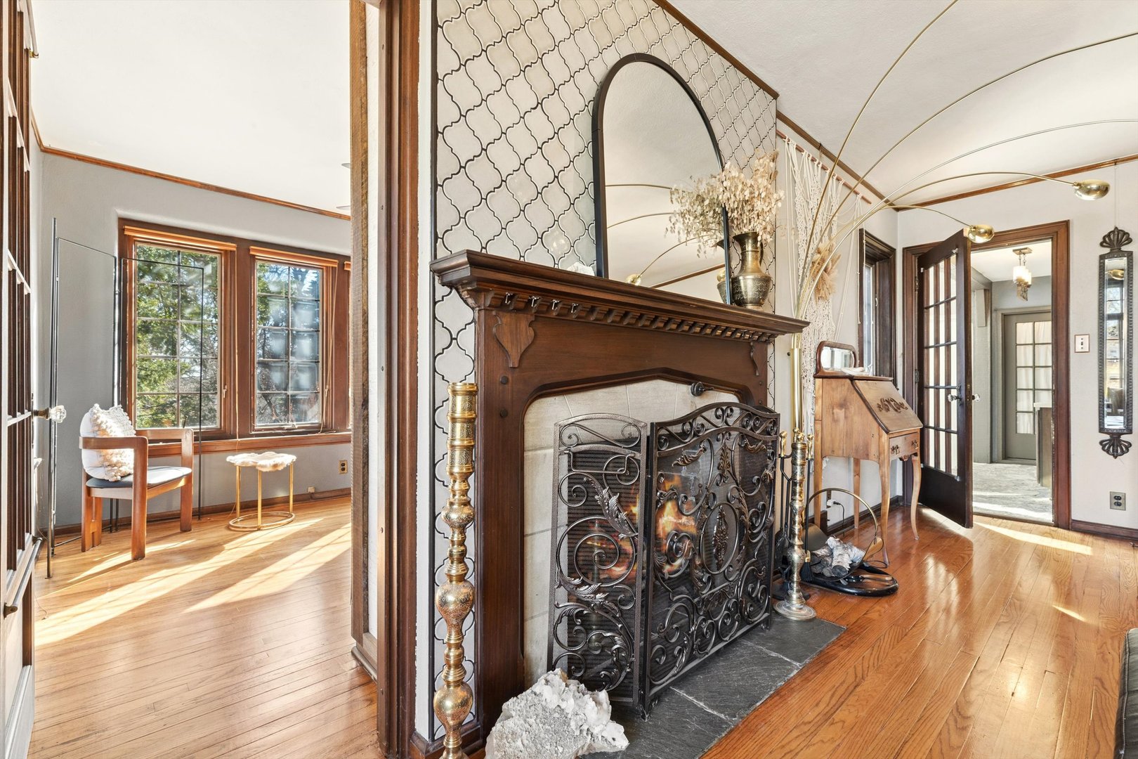 716 Terrace Drive Clinton, IA 52732 - Photo 26 of 78 a view of living room kitchen with furniture and large windows