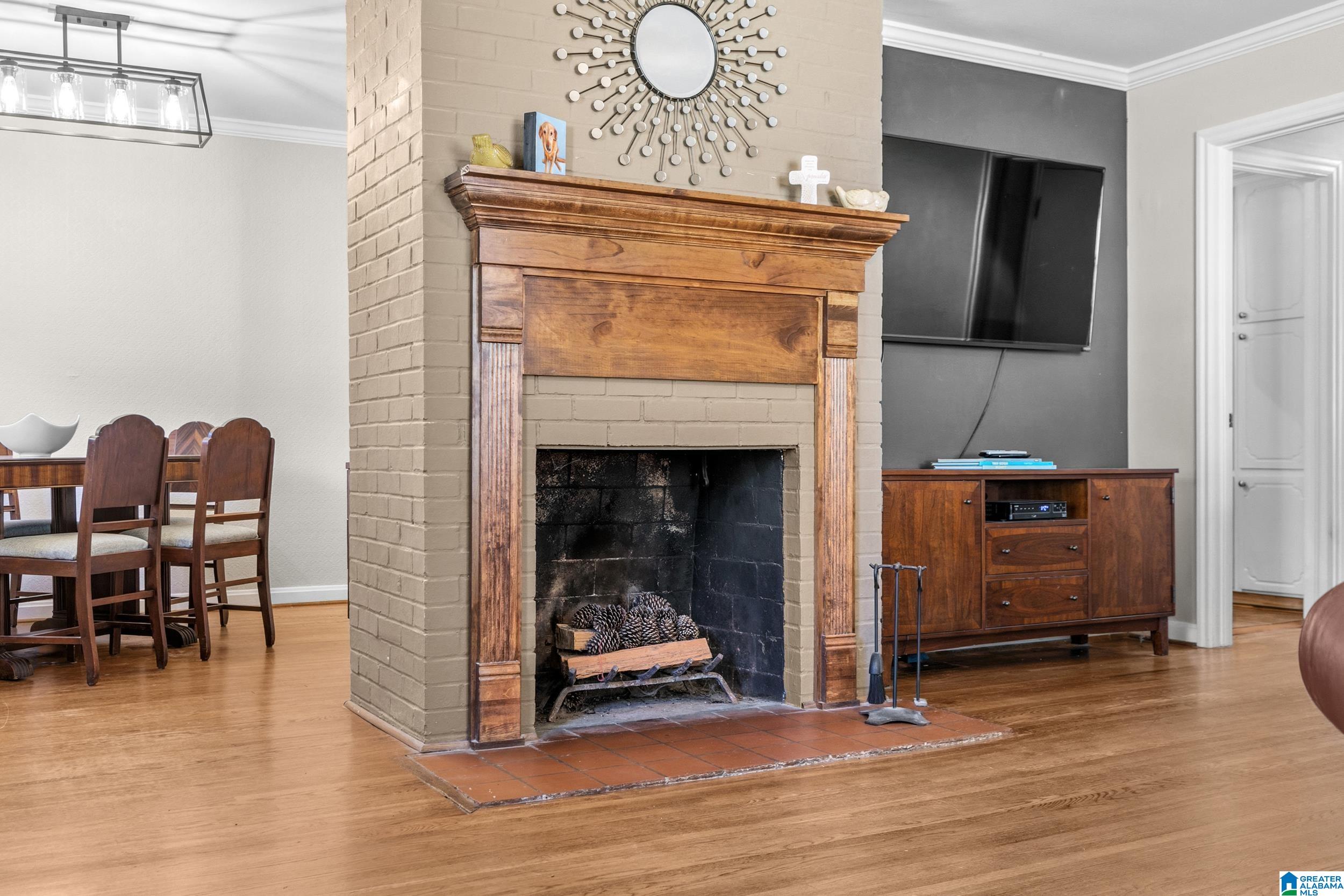 1333 Cresthill Road Birmingham, AL 35213 - Photo 4 of 37