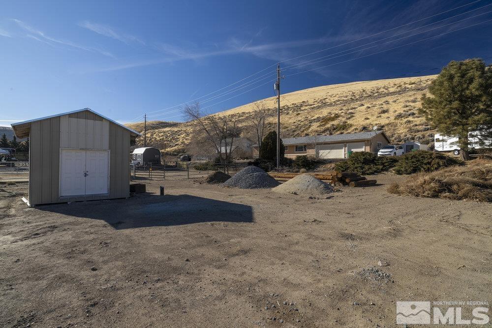 120 Cheyenne Drive Reno, NV 89521 - Photo 4 of 20 a view of a backyard of the house