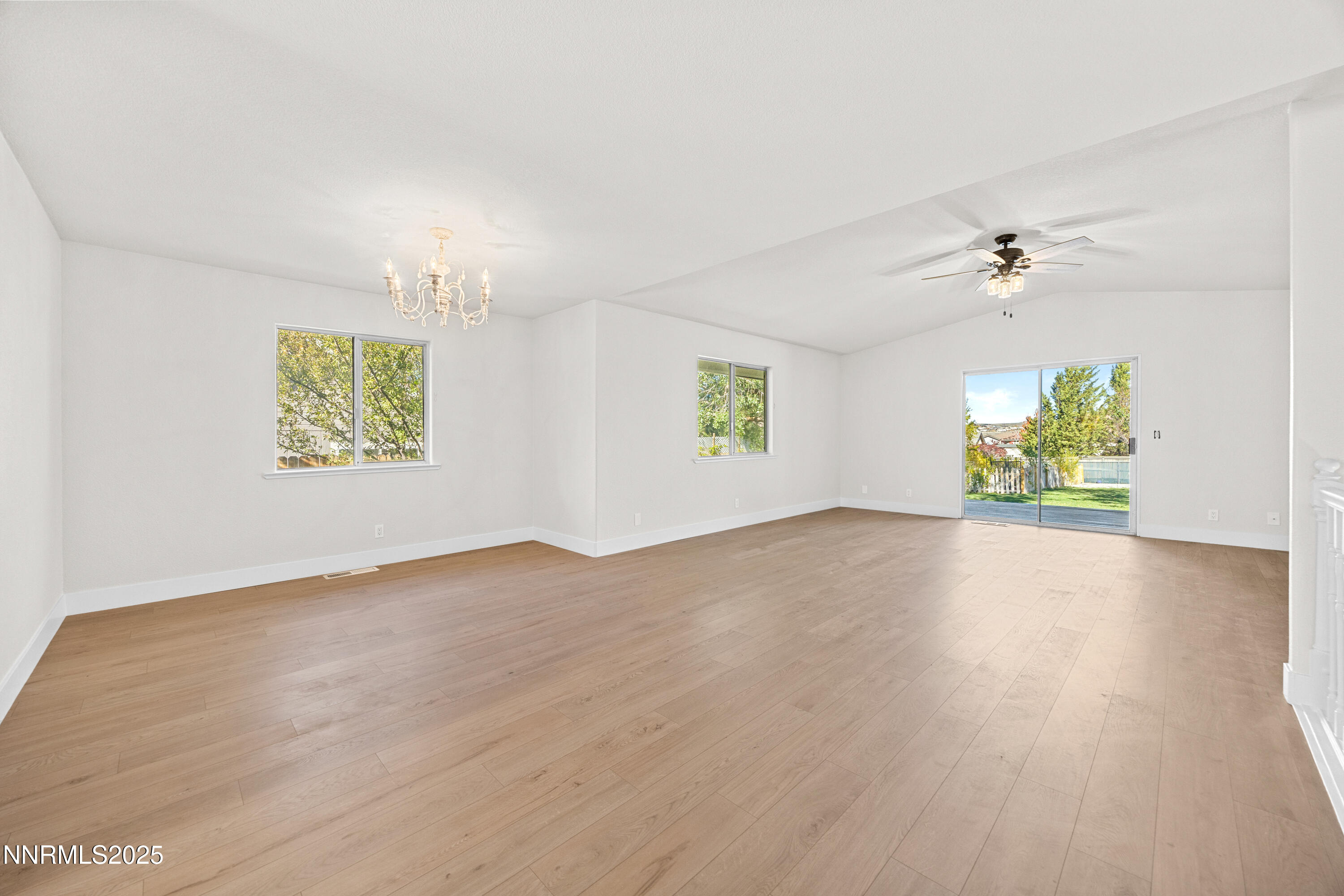 3510 Comstock Drive Reno, NV 89512 - Photo 13 of 37 7_img_0134