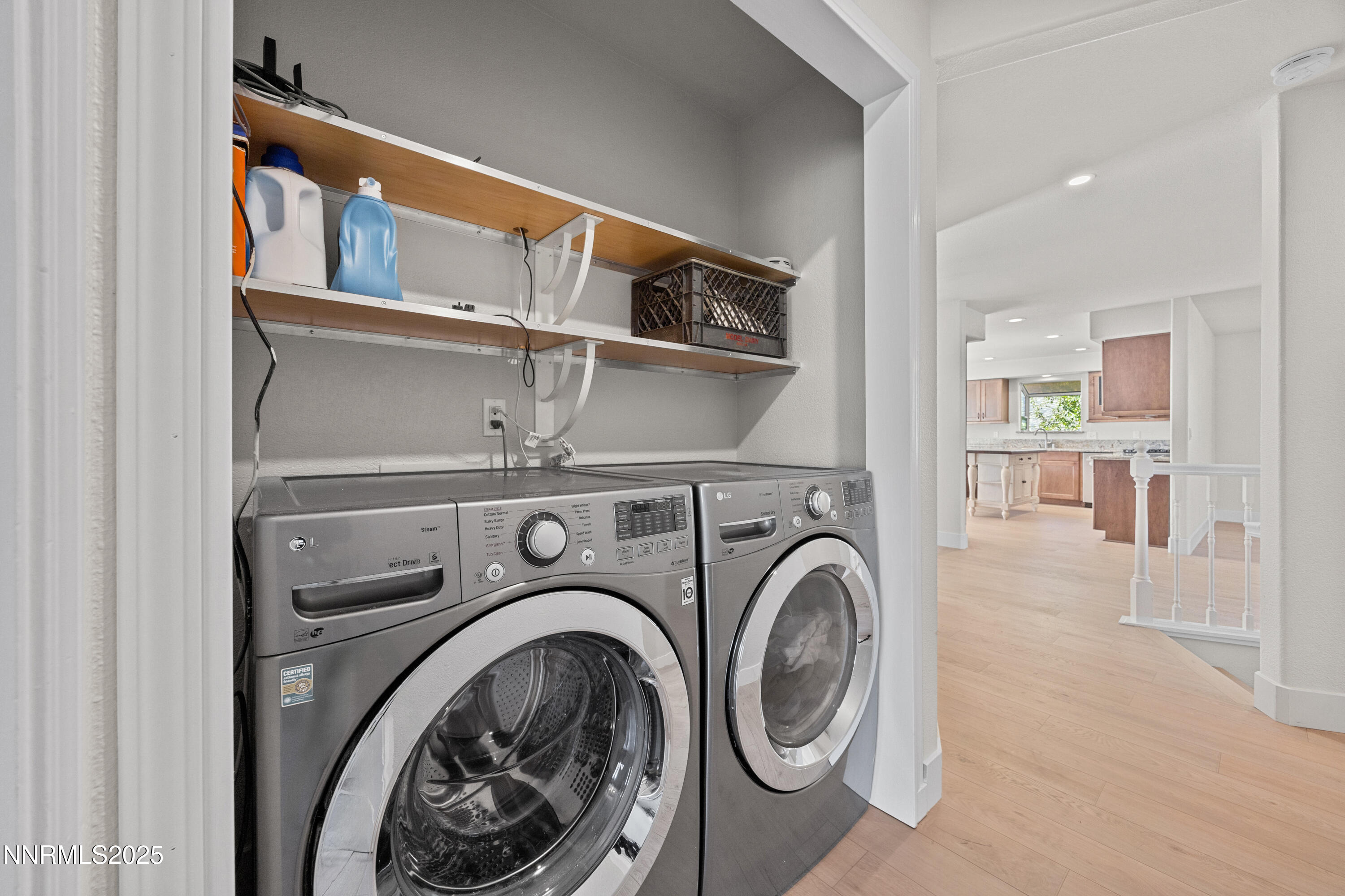 3510 Comstock Drive Reno, NV 89512 - Photo 19 of 37 a utility room with dryer and washer