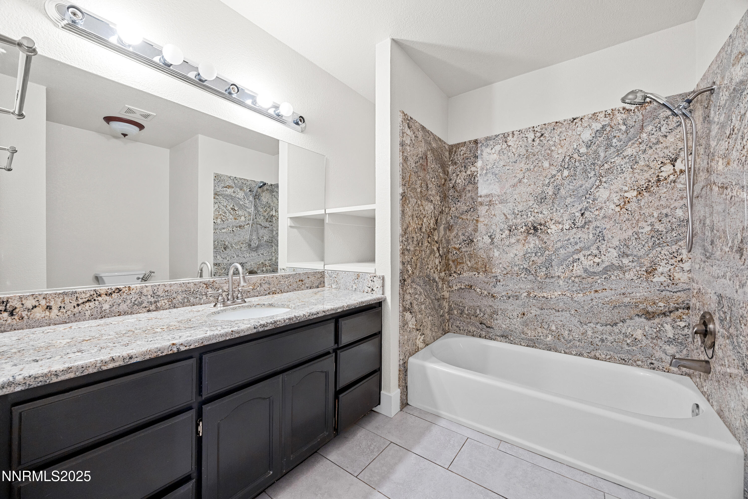 3510 Comstock Drive Reno, NV 89512 - Photo 21 of 37 19_img_0194