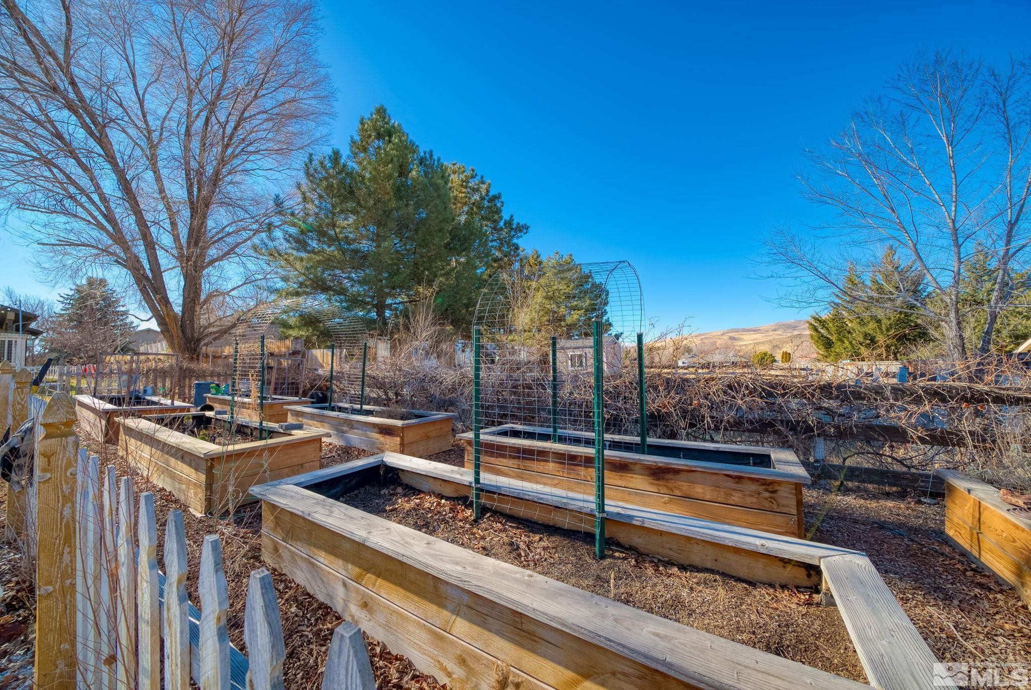 3510 Comstock Drive Reno, NV 89512 - Photo 33 of 37 Photo 39