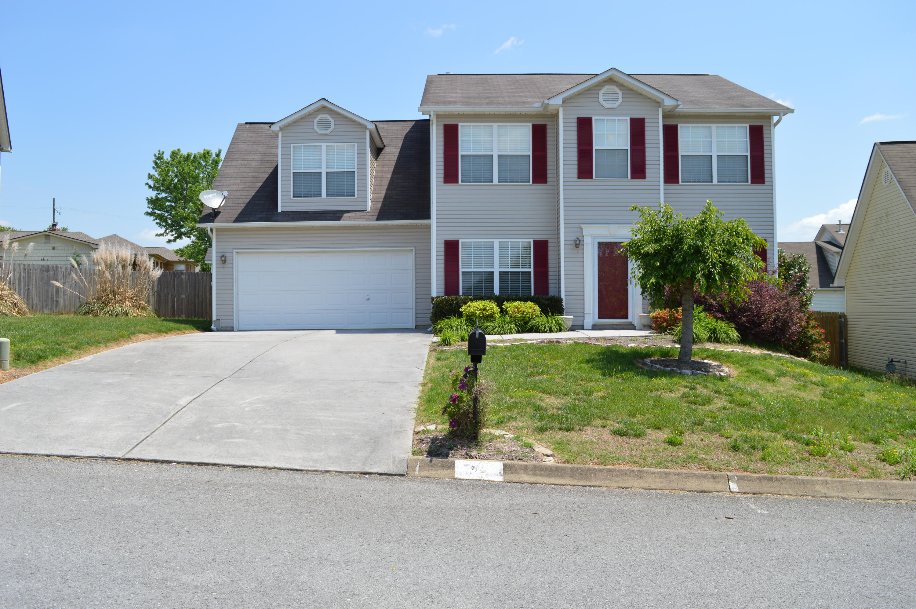 7816 Dawnview Road Powell, TN 37849 - Photo 1 of 26 DSC_1703