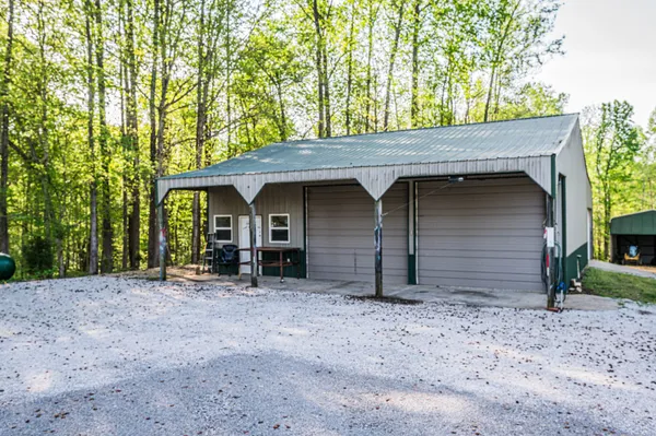 4880 Highway 176, Drakesboro, KY 42337