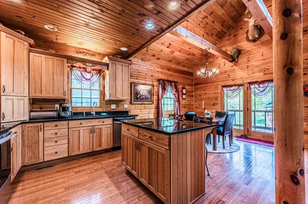4880 Highway 176, Drakesboro, KY 42337