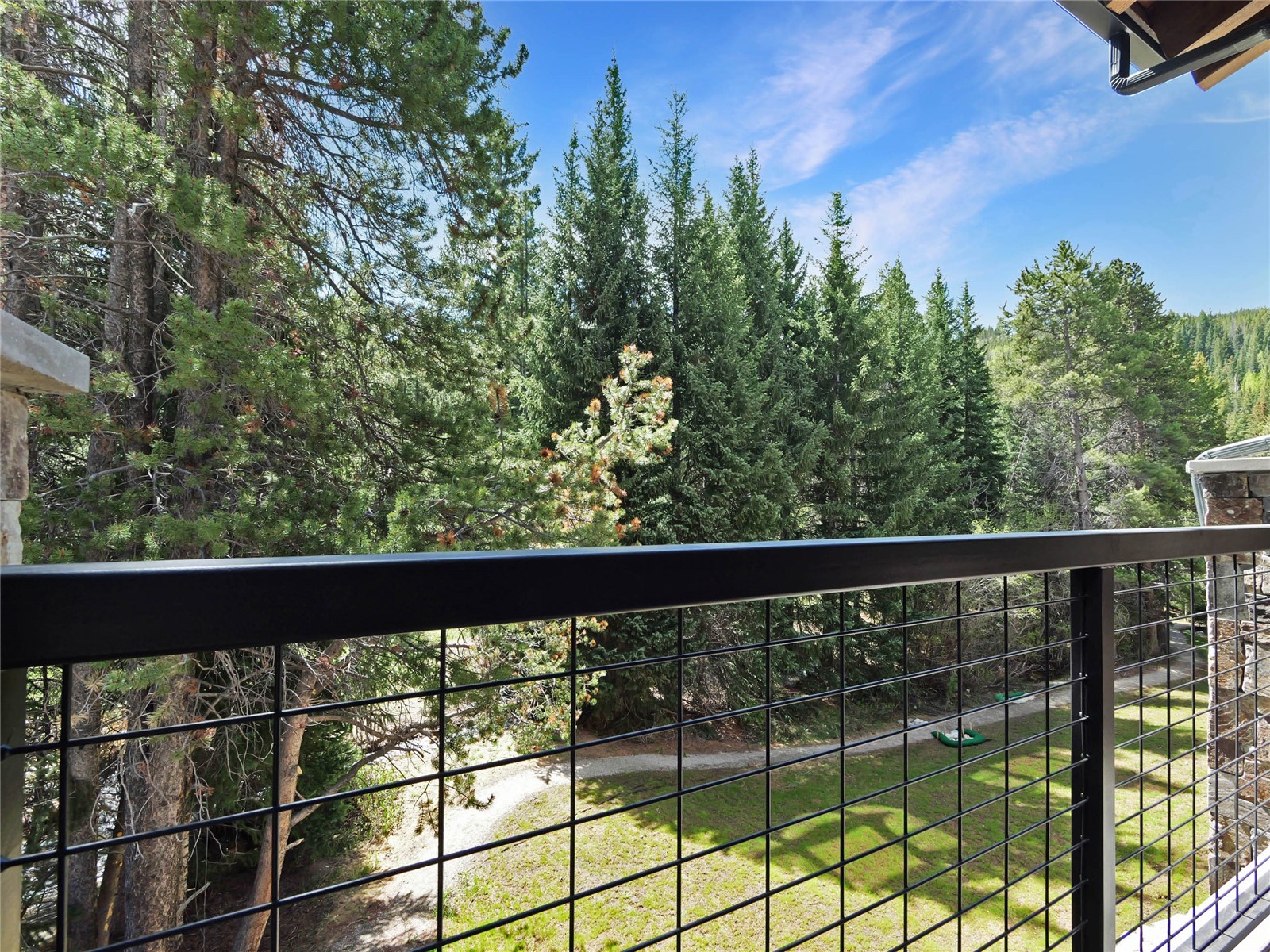 75 Alcove Court, Unit 75 Keystone, CO 80435 - Photo 28 of 40 a view of a balcony