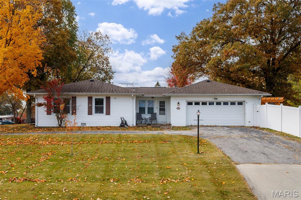 123 Lowell Court Shiloh, IL 62269 - Photo 1 of 43