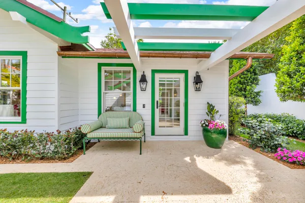 $9,995,000 | 318 Australian Avenue, Palm Beach, FL 33480
