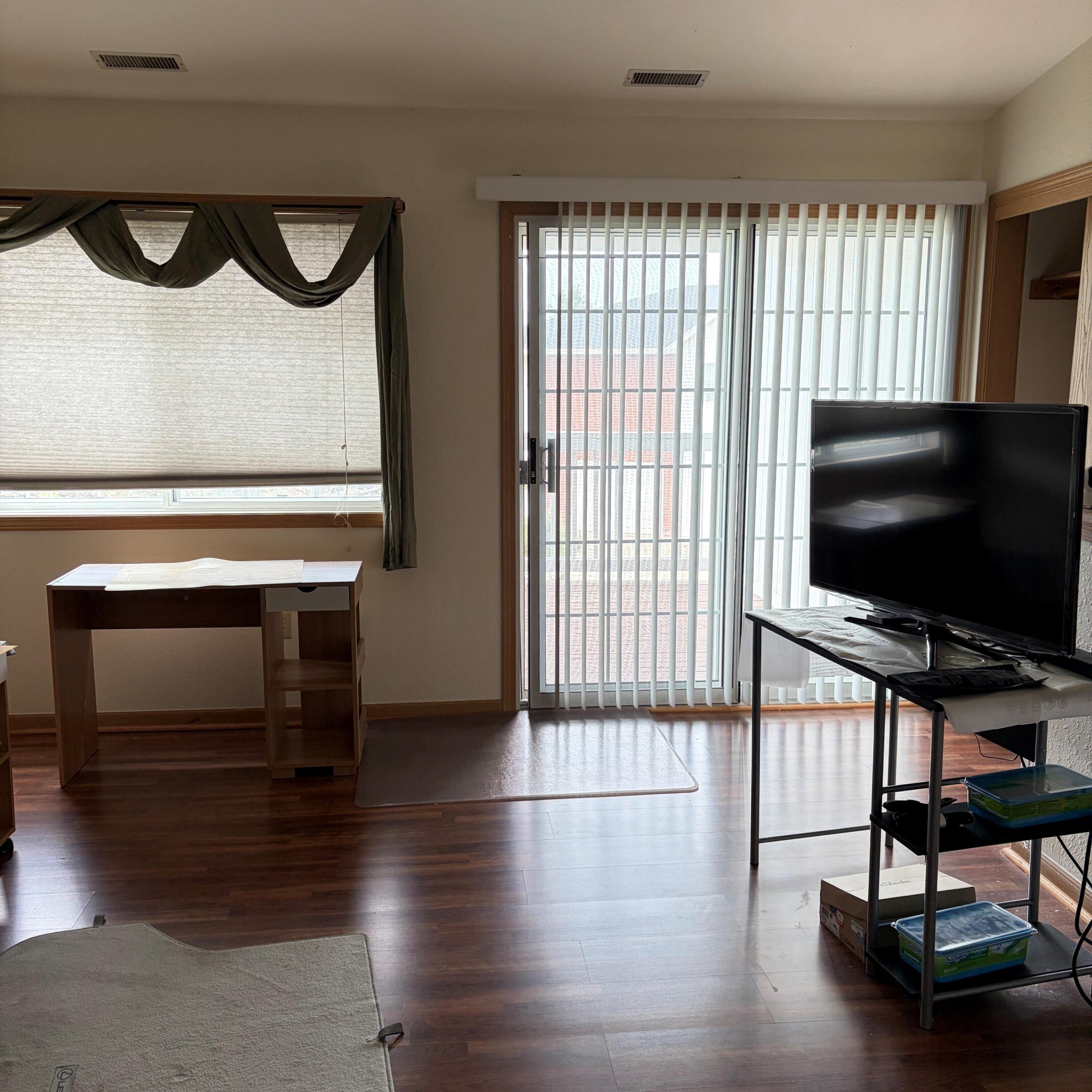 8333 Lexington Place, Unit 3 Pleasant Prairie, WI 53158 - Photo 4 of 11 Living room 3