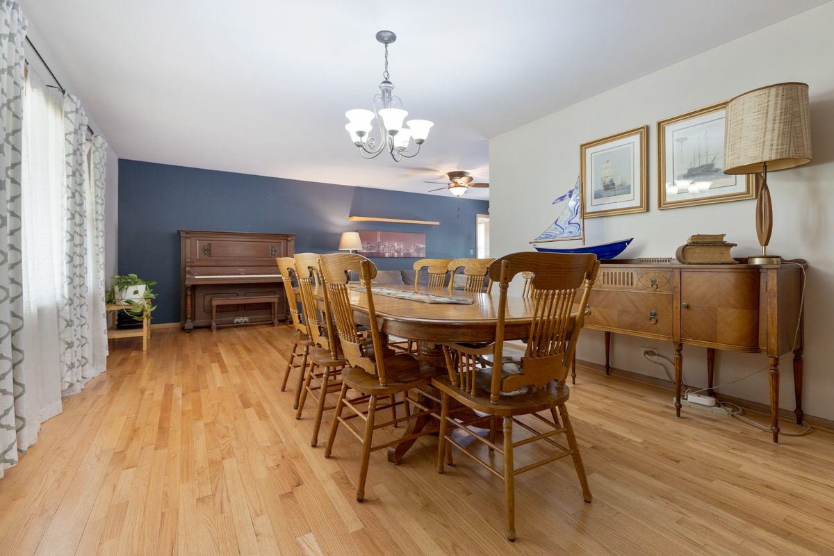 2401 Rohlwing Road Rolling Meadows, IL 60008 - Photo 13 of 35