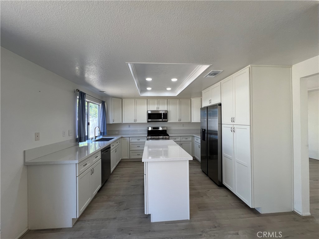 9251 Middlefield Drive Riverside, CA 92508 - Photo 13 of 45 Gallery Image 13