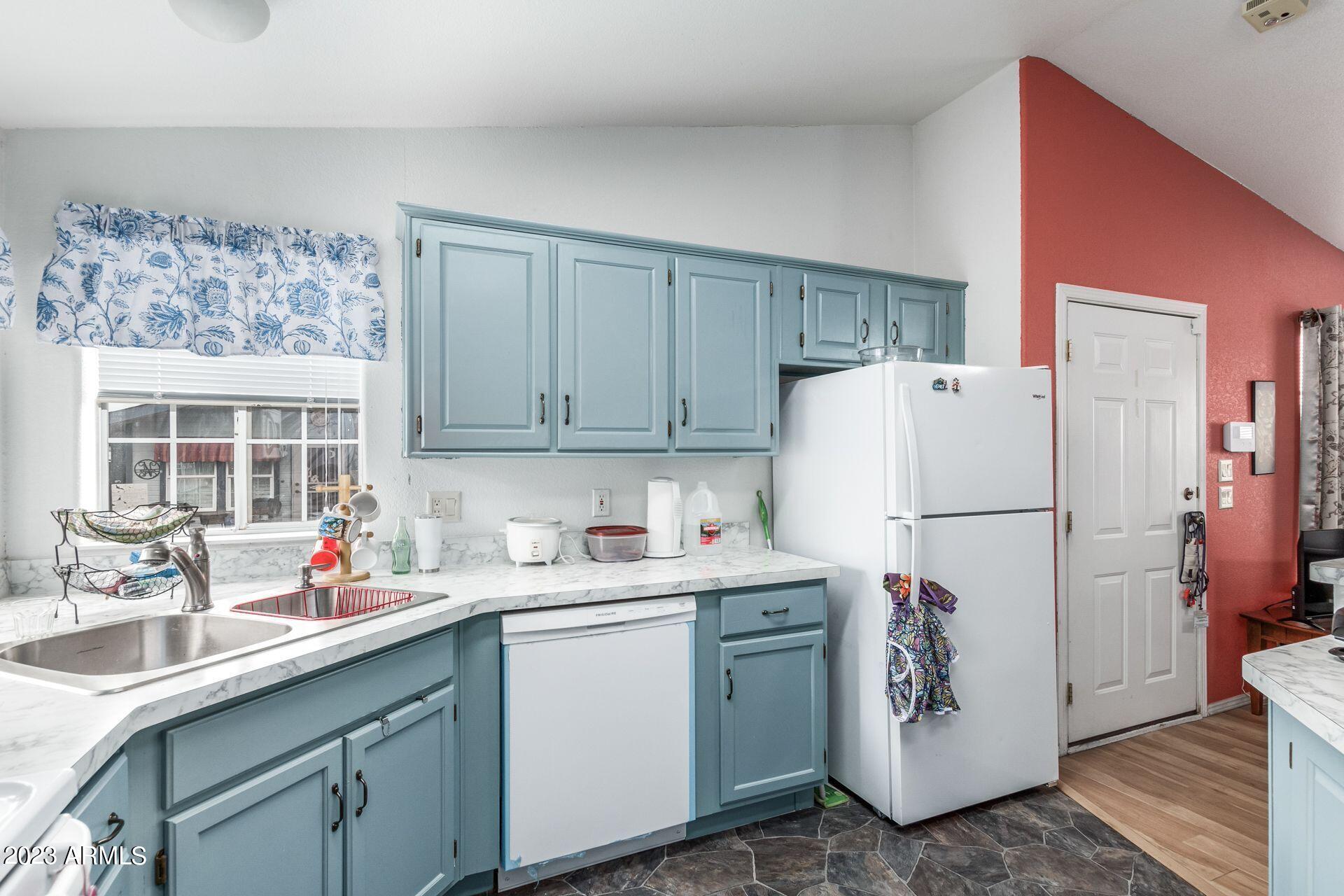 8865 East Baseline Road, Unit 936 Mesa, AZ 85209 - Photo 9 of 23 9