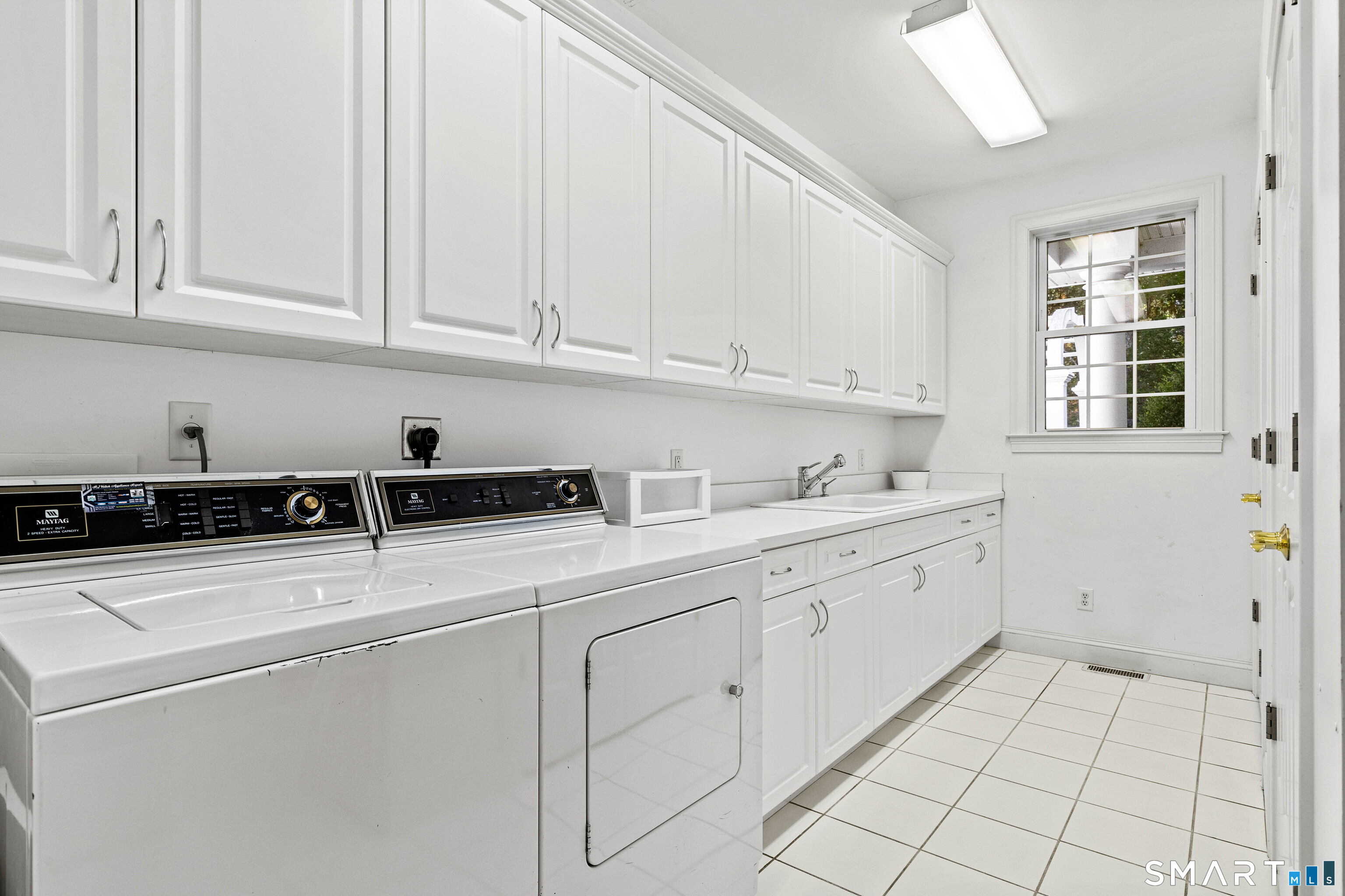 157 Mitchell Hill Road Lyme, CT 06371 - Photo 31 of 40