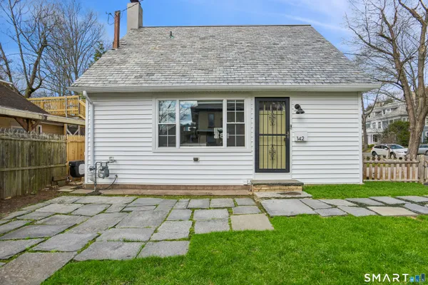 $375,000 | 142 East Rock Road, New Haven, CT 06511
