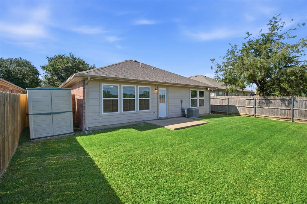 8475 Widgeon Way Dallas, TX 75249 - Photo 35 of 38