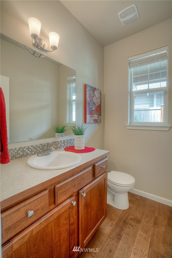 4655 Rochelle Street Southeast Lacey, WA 98503 - Photo 14 of 25 Gallery Image 14