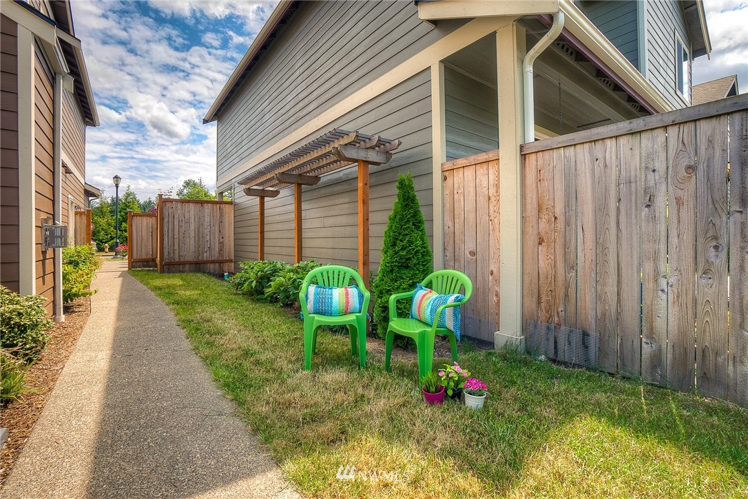 4655 Rochelle Street Southeast Lacey, WA 98503 - Photo 9 of 25 Gallery Image 9
