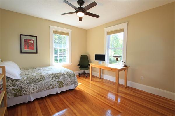 417 Albemarle Road, Unit 2 Newton, MA 02460 - Photo 14 of 18
