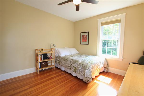 417 Albemarle Road, Unit 2 Newton, MA 02460 - Photo 15 of 18