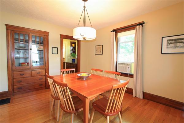 417 Albemarle Road, Unit 2 Newton, MA 02460 - Photo 8 of 18