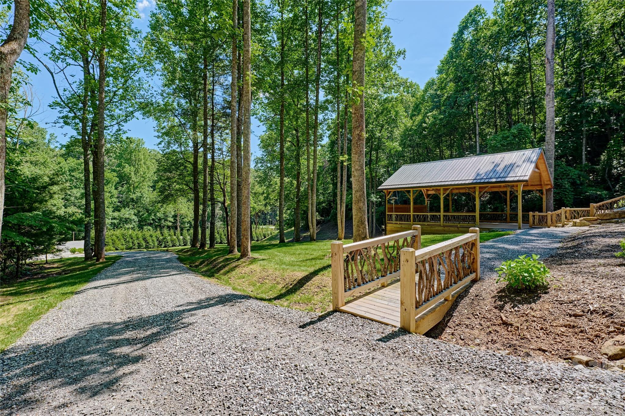 4017 Canada Road Tuckasegee, NC 28783 - Photo 27 of 46