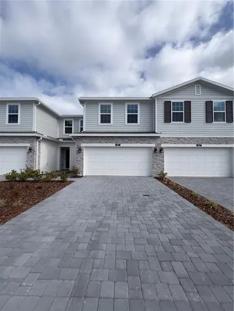 $2,580 | 471 Thompson Village Avenue, Apopka, FL 32703