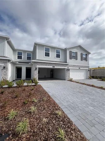 $2,580 | 471 Thompson Village Avenue, Apopka, FL 32703