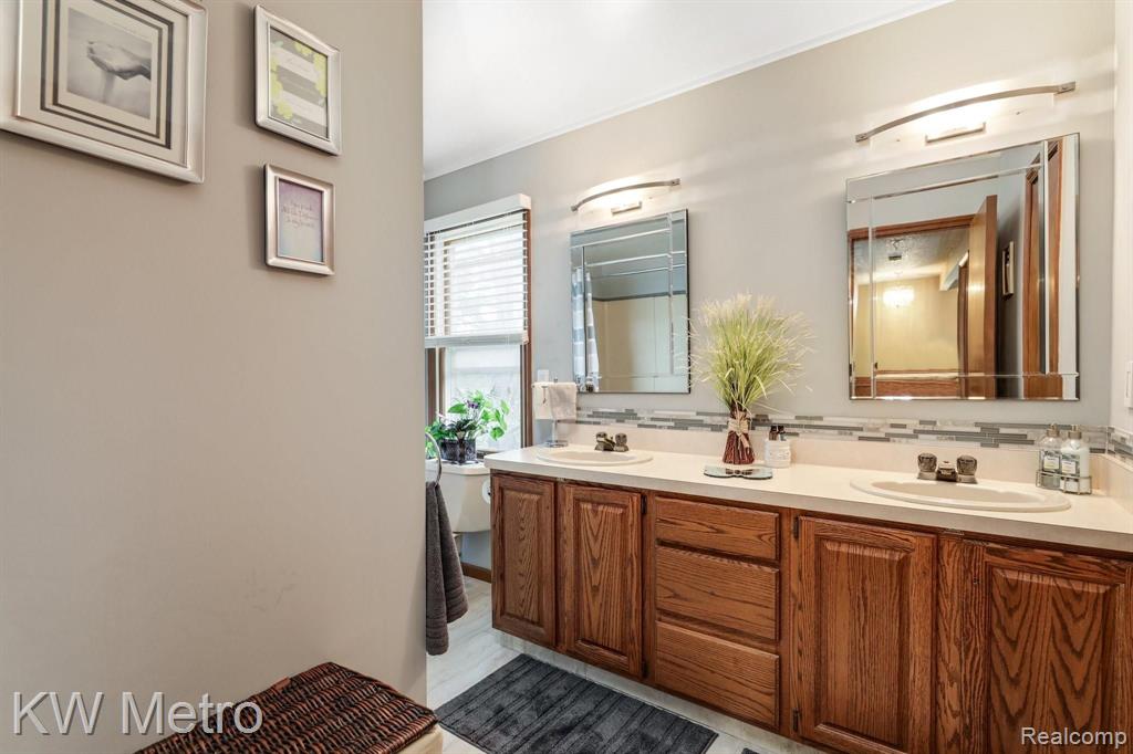 53700 North Foster Road Chesterfield, MI 48051 - Photo 22 of 43