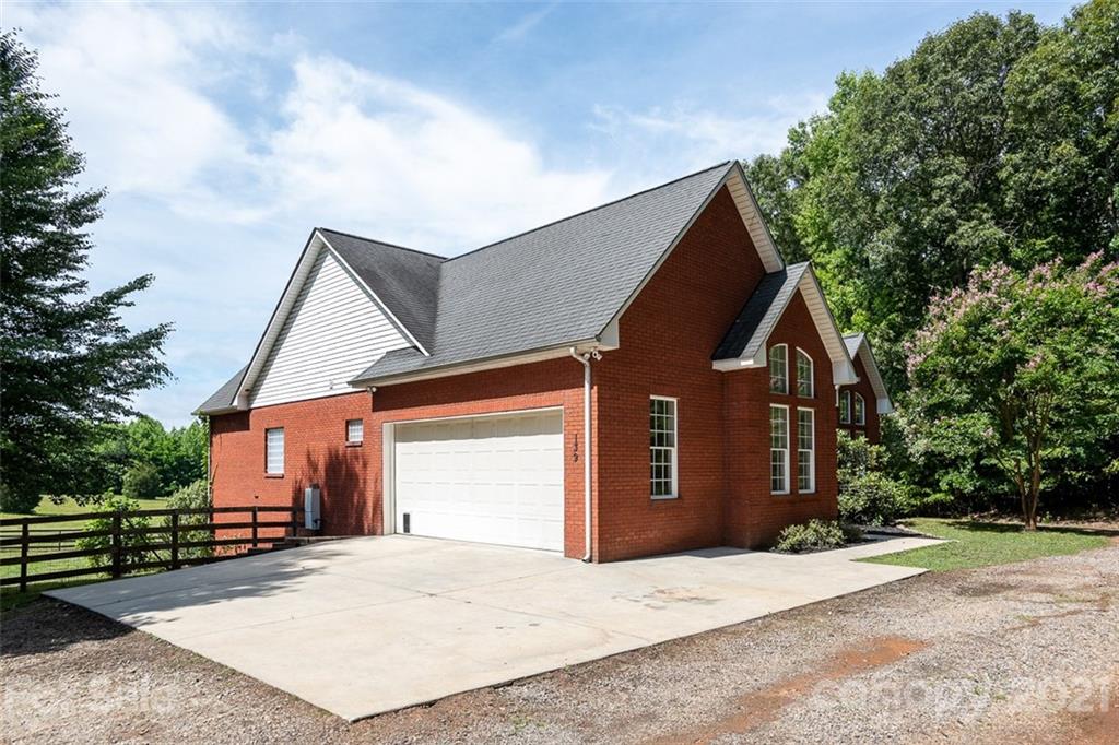 139 Brawley Road Cleveland, NC 27013 - Photo 2 of 47 Gallery Image 2
