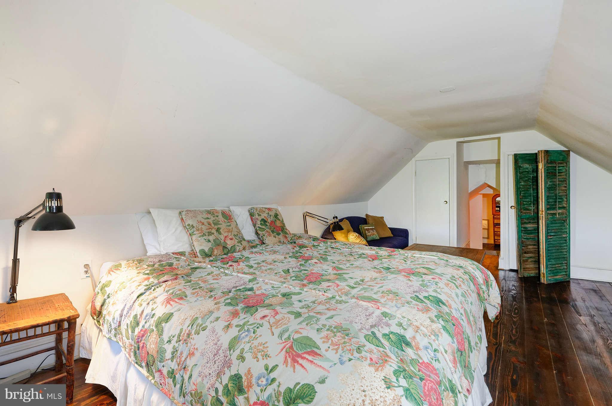 36004 Bell Road Round Hill, VA 20141 - Photo 20 of 30 Bedroom (Master)