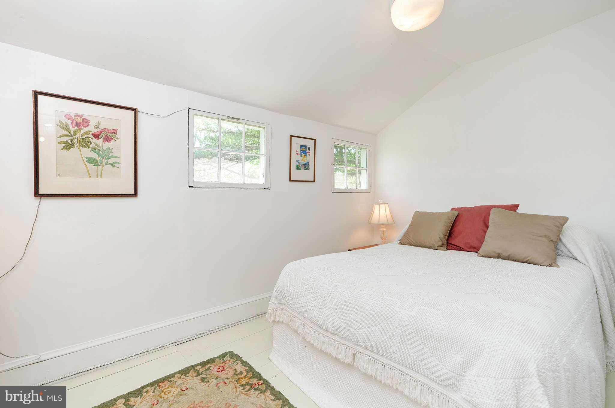 36004 Bell Road Round Hill, VA 20141 - Photo 21 of 30 Bedroom