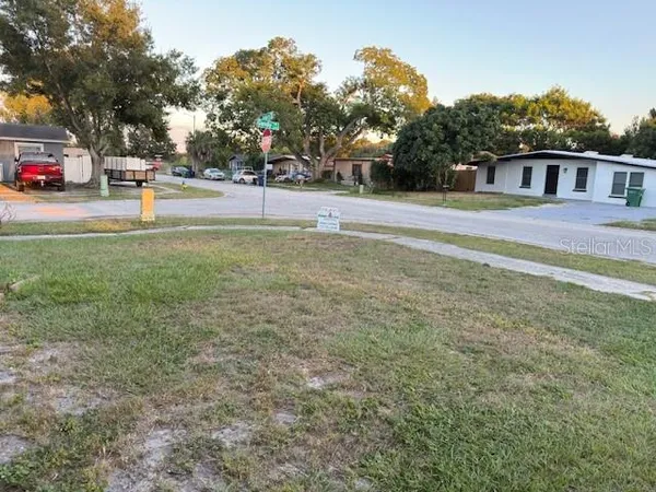 $2,500 | 4409 West Varn Avenue, Tampa, FL 33616