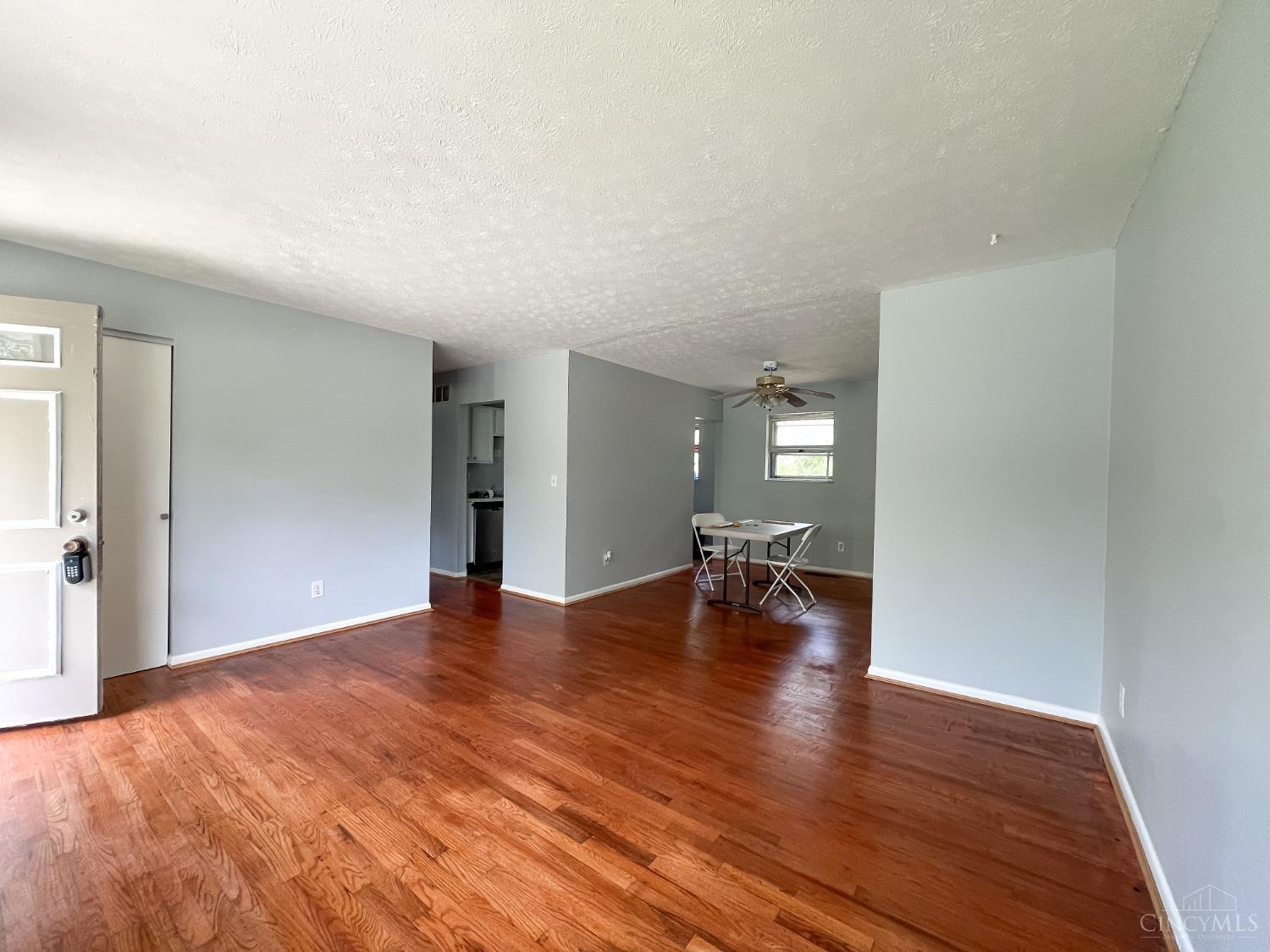 11740 Hamlet Road Forest Park, OH 45240 - Photo 2 of 4