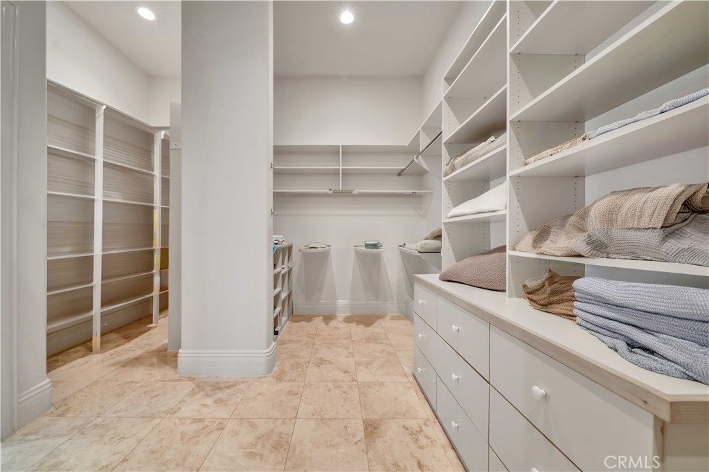 43744 Calle De Velardo Temecula, CA 92592 - Photo 42 of 60