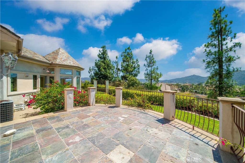 43744 Calle De Velardo Temecula, CA 92592 - Photo 56 of 60