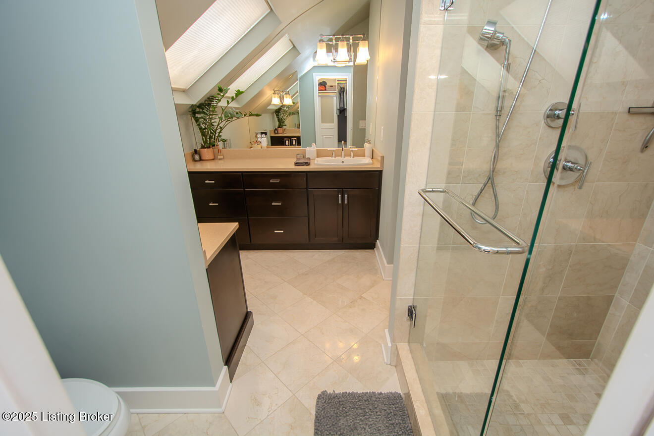 3416 Lexington Road Louisville, KY 40207 - Photo 27 of 44 Lexington-62