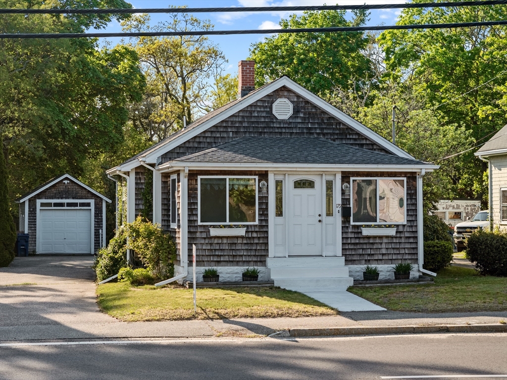 179 Marion Road Wareham, MA 02571 - Photo 1 of 22 Gallery Image 1