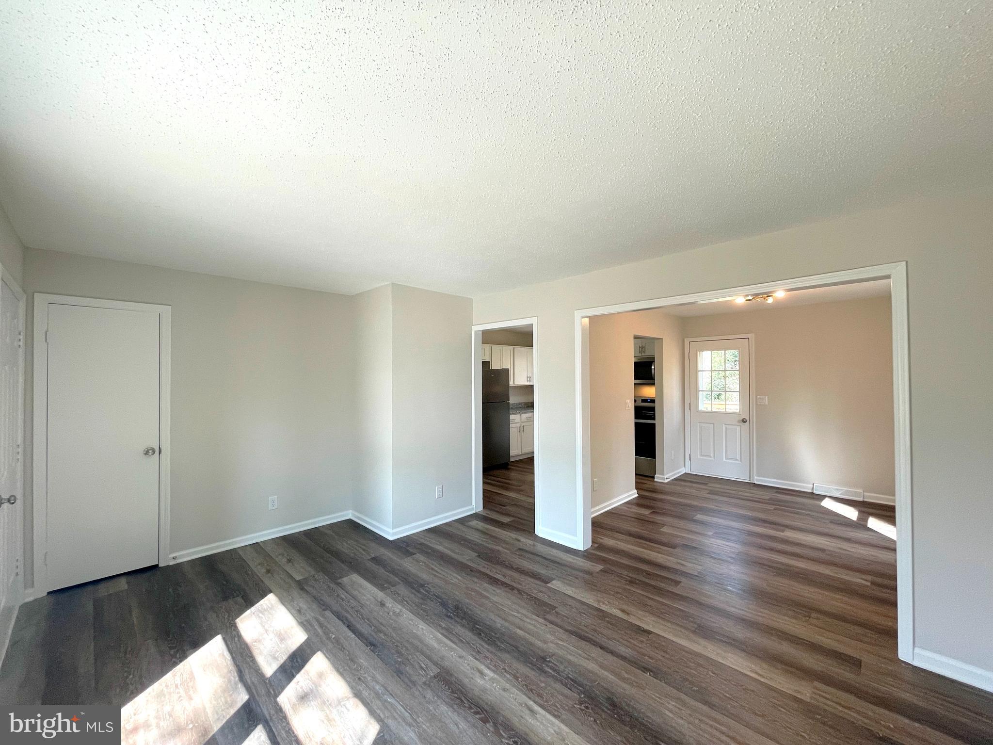 8264 Sycamore Road Lusby, MD 20657 - Photo 5 of 25 Living room