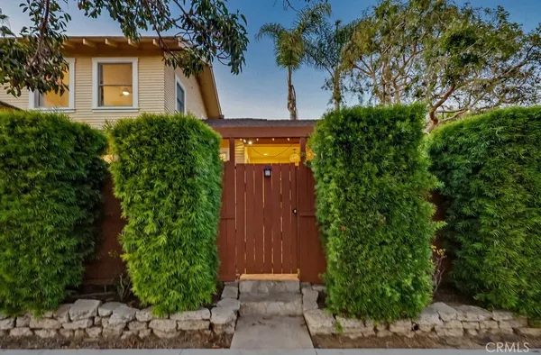 $1,790,000 | 200 Termino Avenue, Long Beach, CA 90803