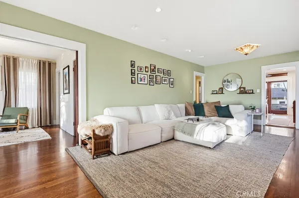 $1,790,000 | 200 Termino Avenue, Long Beach, CA 90803