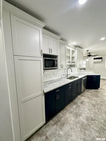 $156,000 | 1905 Southview Court, Jacksonville, IL 62650