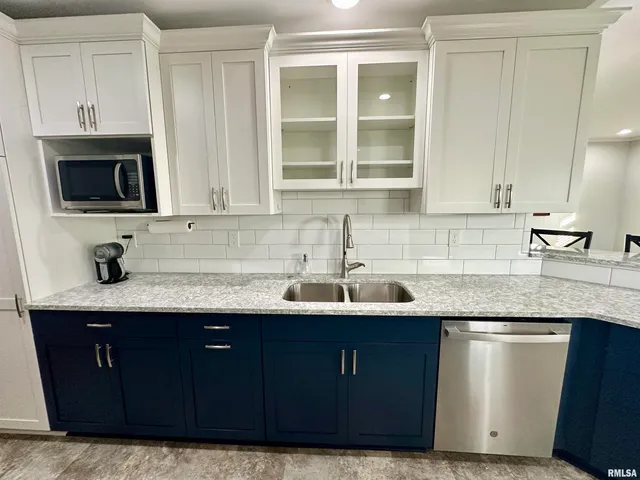 $156,000 | 1905 Southview Court, Jacksonville, IL 62650