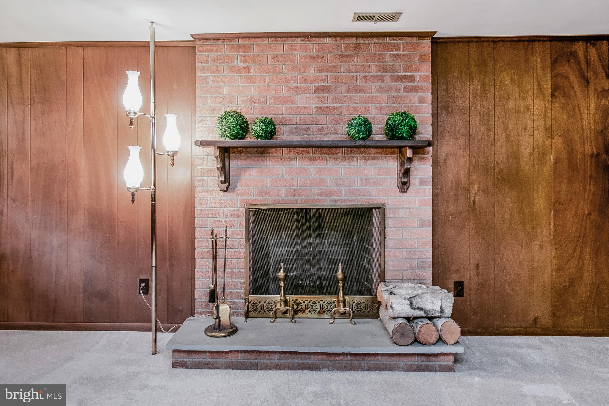 263 West Chestnut Hill Road Newark, DE 19713 - Photo 5 of 22 Brick Fireplace